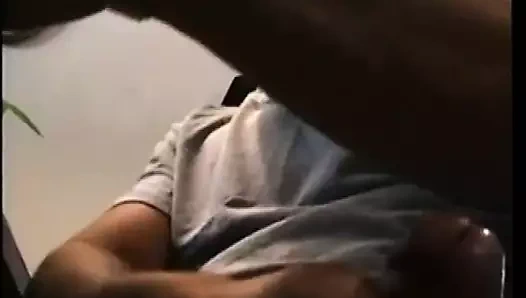 Düz oğlan zack okşayarak horoz