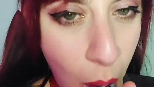 Ninfoman kız arkadaşın sikini sertleştiriyor