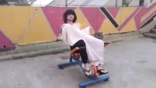 Porno Oyuncusu Olan Dilenci