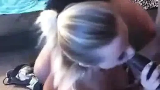 Aldatılan orta yaşlı seksi kadın - aldatan evli kadın