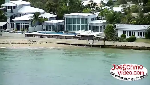 Sıcak brian yukarı için bazı riskli çük emme