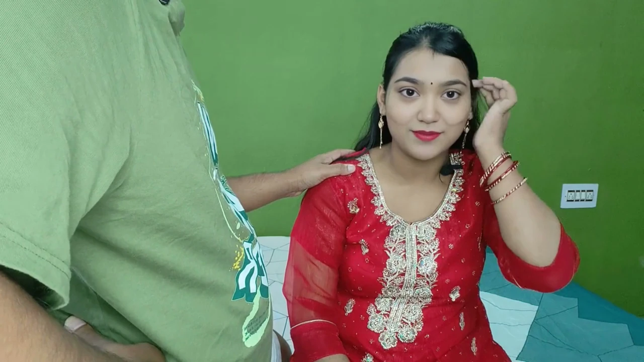 Indian Desi Bahu-Sasur Romance, Village Sasur Ji Hard Fuck Her Cheater Bahu While She Alone at Home Hindi Audio