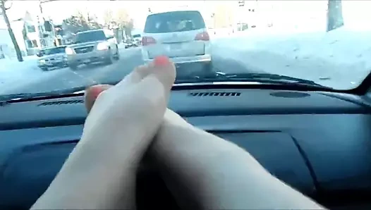 Karlı yolculuk boyunca