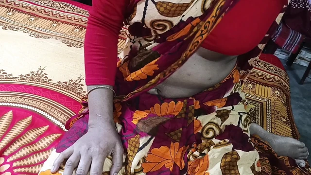 Bangladeşli köylü zavallı hizmetçi ev sahibiyle net kirli ses