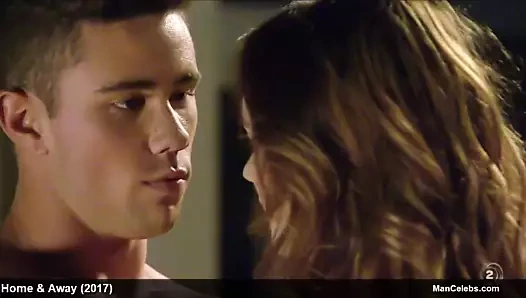 Erkek ünlü orpheous rehin gömleksiz ve iç çamaşırı videosu