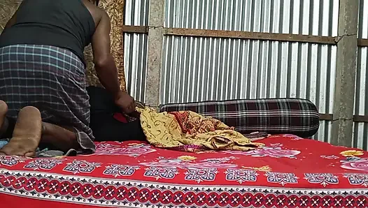 Ateşli teyzeyi ilk kez yalnızken sikiyor seksi videolar