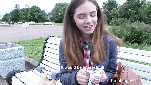 Azgın üçlü kamasutra oyunlarını deniyor tam video