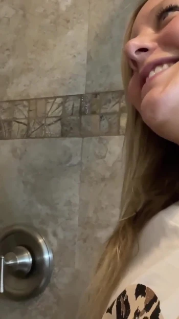 Завораживающий момент из "Признаться беременной в измене"