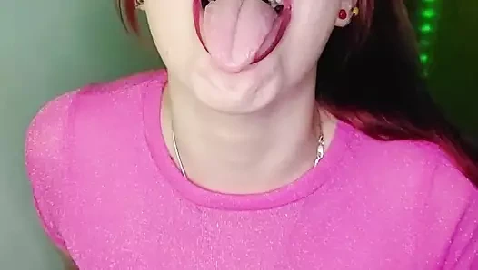 Evde spor salonu arkadaşını sikerek kocamı aşağılıyorum bölüm 1