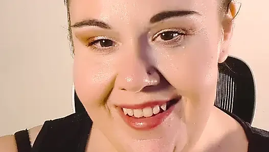 Olabileceğin en iyi yarak emici haline gelmene yardım ediyorum!