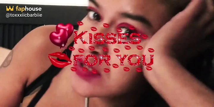Xhamsterlive: Barbiie'den senin için öpücükler