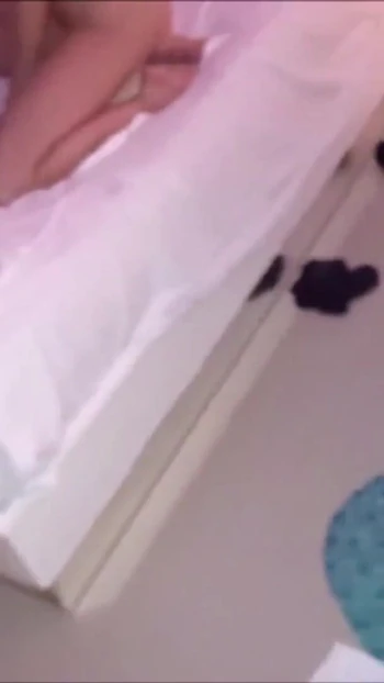 Эпический момент из "ТРАХА НЕМЕЦКОЙ МАМЫ И ОТЧИМА С ПАДЧЕРИЦЕЙ И ДРУГОМ"