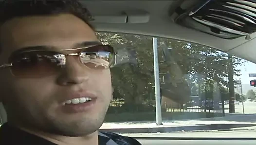 Im Park ein Paar gefunden das eine Anleitung will