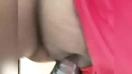 İri güzel kadın tombul latin komşusu tarafından sikiliyor