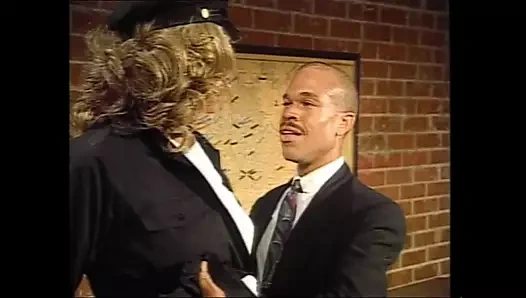 Transeksüel profesyonel 3 - bölüm 2