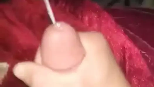 Genç erkekler benim için boşalıyor