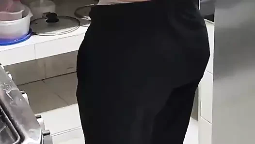 Komşum Estefani benden yumurta istemek için geliyor!