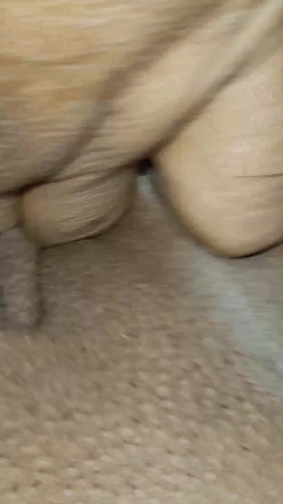 Tam amcık görünümleri parmaklıyor