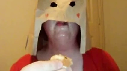 Pixie kadın: fıstık ezmesi ve boşalmak