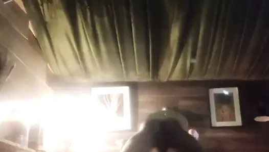 Grindr'den beyaz evli adam