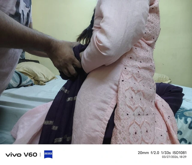 Bhabhi ko devar ne hath band kar choda