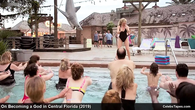 Aktris kirsten dunst soyunma ve bikini film sahneleri
