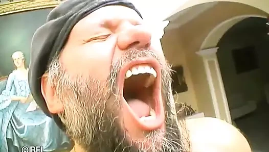 Baba ayı ve kızları