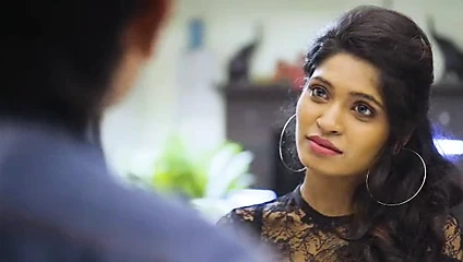 Karısı baştan ve kocasının arkadaşı tarafından becerdin