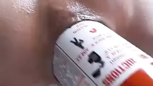 Bu yangın söndürücüyü kullan