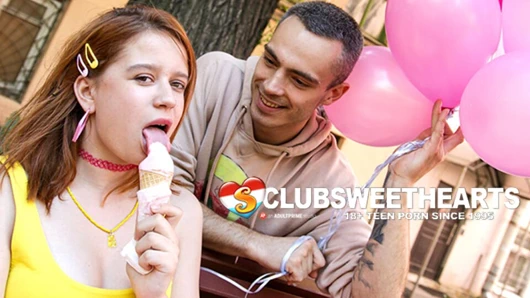 Clubsweethearts red louboutin balonlar ve yaraklar sakso çekiyor
