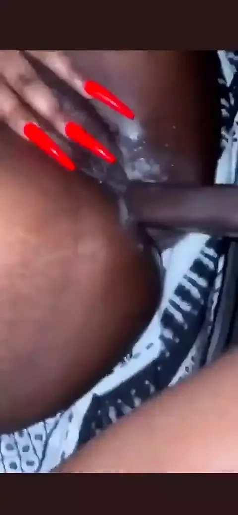 Кремовый анал