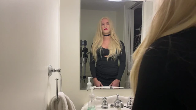 sarışın crossdresser yanıp söner külot