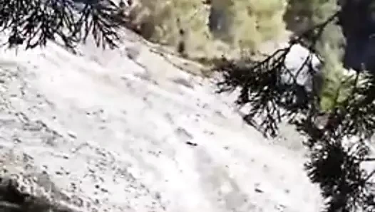 Pahron ki qasam gezide lanet.