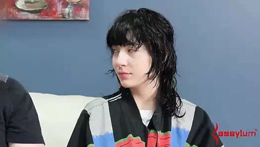 bağlı sürtük alır boğaz fucked