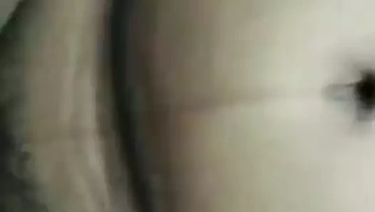 Yenge tam gece hoşlanır...jion bana kızlar