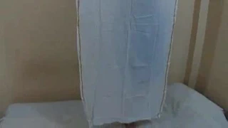 Jaya şerit için çıplak infront arasında koca