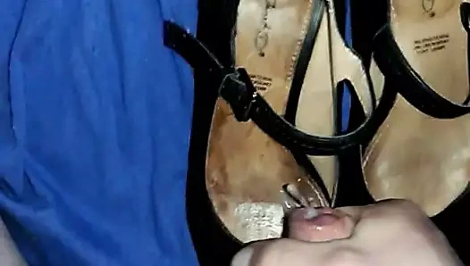 Sweet-feet85s naylon çorap pompalıyor