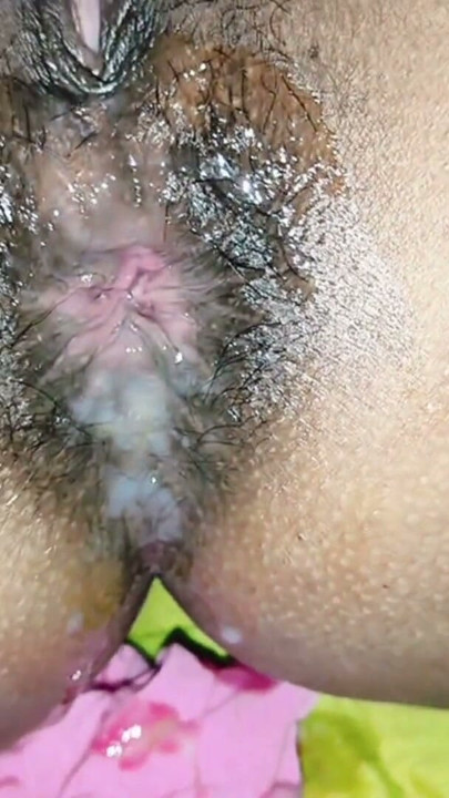 Meri'nin seksi salısının kırmızı sütyen ve külotla sert anal seks | Bölüm 1