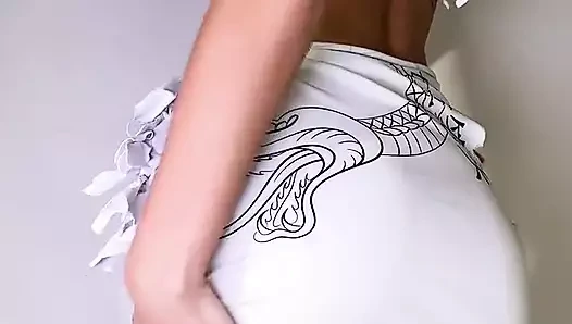 Agathaharris videosu