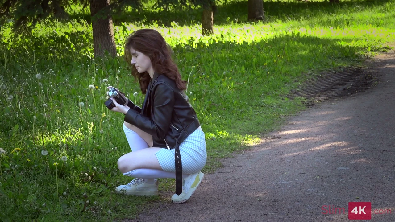 Hot Pearl – 4K – Fellow Assfucks Slim Photographer