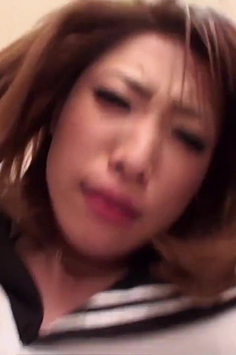 Aya Sakuraba dölleniyor ve buna bayılıyor