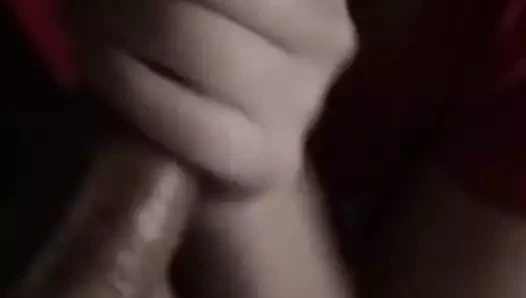 Sıcak amatör pov oral seks handjob