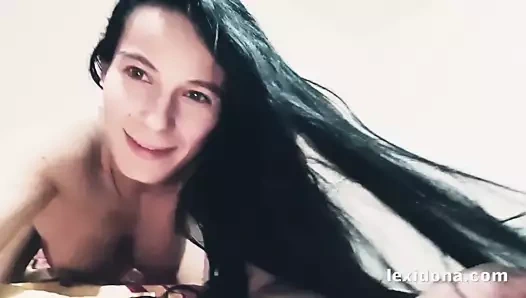 Lexidona - tek başına selfie