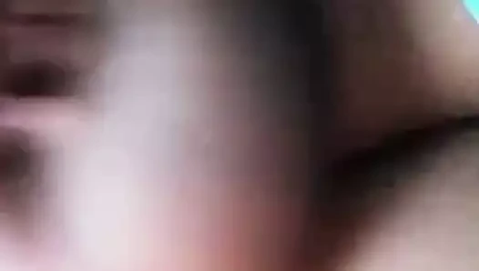 Dev meme uçları ile büyük göğüsler