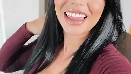 Siyah saçımı beğendin mi?