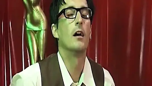 Zenci hatun Alman arkadaşıyla dörtlü seks yapıyor