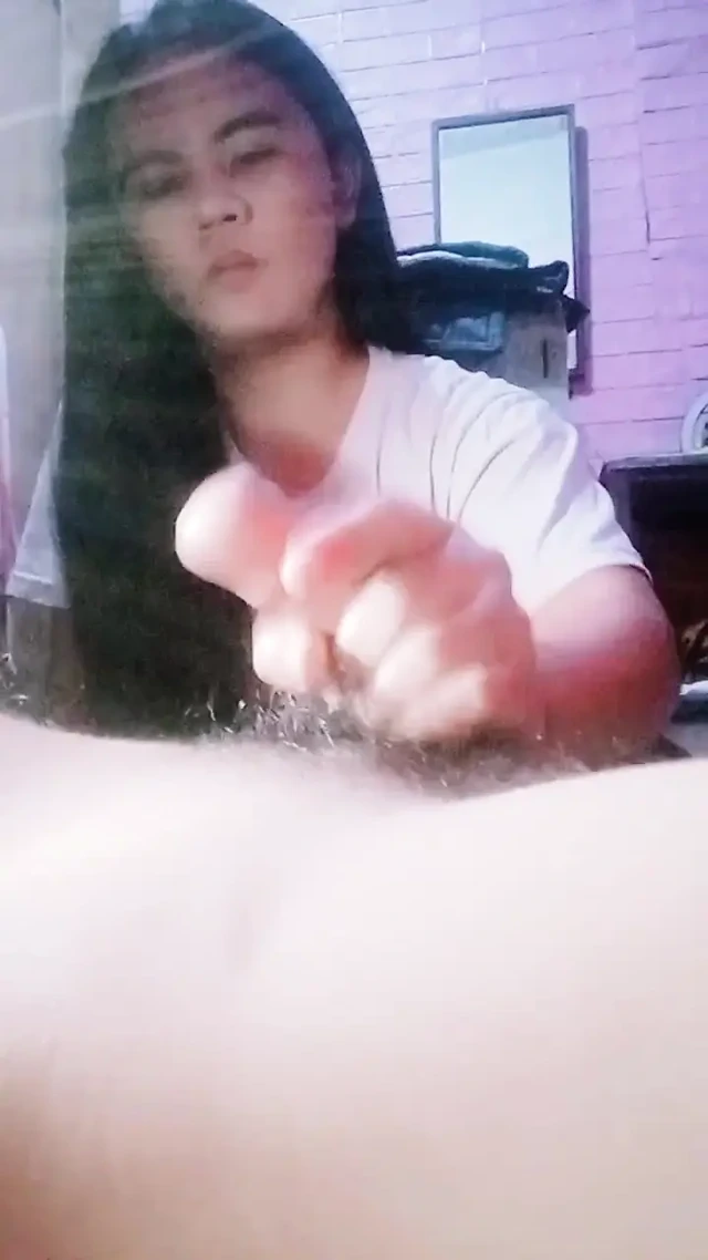 Üvey kız kardeşim spor salonundan sonra odamda kalıyor ve yarağıma masaj yapıyor - ayesha sy