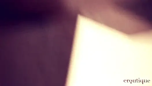 Eroutique - muhteşem model Marie merdivenlerde g noktası fışkırtarak orgazm oluyor