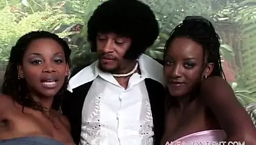 iki sıcak kızlar bbc paylaşıyor