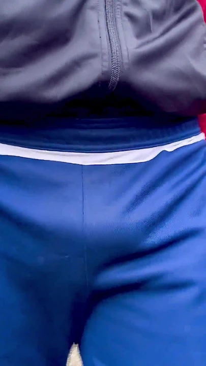 Bu yüzden bu sabah yürüyüşümde iç çamaşırı giyeceğim sandım